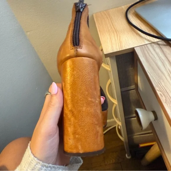 Free People Two-Tone Suede Platform Heels - Picture 13 of 14